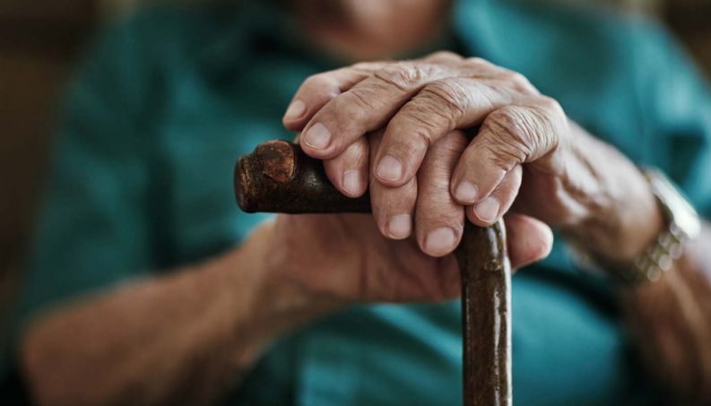 Envelhecimento da população vai demandar mais vacinas para idosos