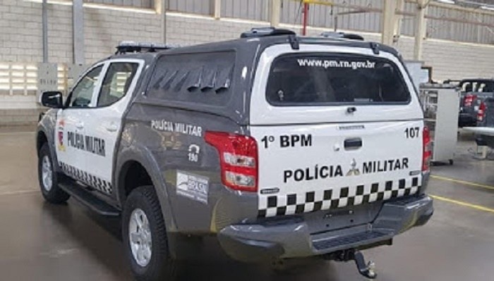 Governadora entrega veículos para as forças de segurança nesta sexta-feira (13)
