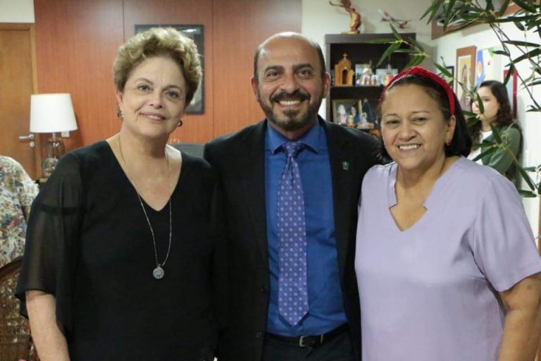 Fátima Bezerra recebe Dilma Rousseff na sede do Governo do RN
