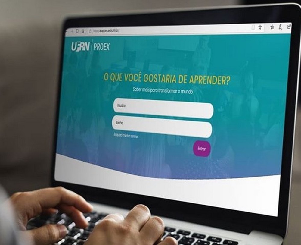 UFRN oferece cursos online e gratuitos para qualificação de professores durante isolamento social