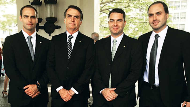 Bolsonaro tenta controlar investigações e blindar família, dizem integrantes da Justiça e da PF