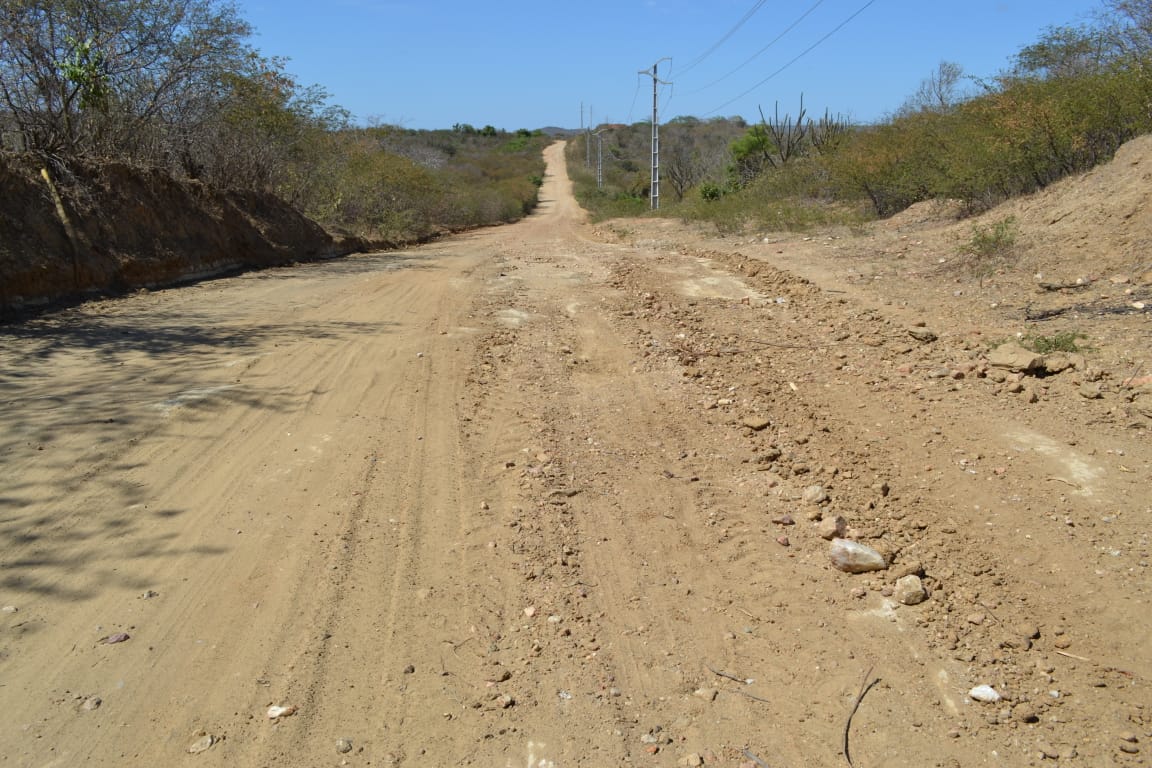 Prefeitura de Cerro Corá sempre mantendo as estradas vicinais em boa qualidade