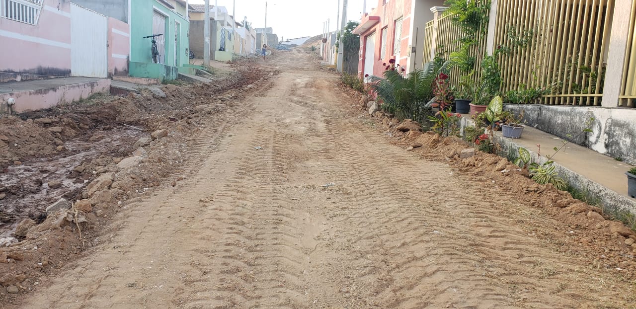 O Programa pavimenta meu bairro chegou na Rua Enilson Soares em Cerro Corá