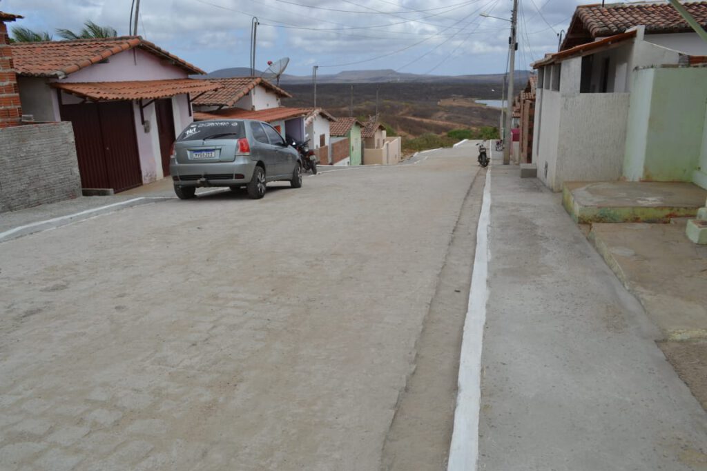 Cerro Corá: Rua Francisco Neto no Barro Vermelho é pavimentada