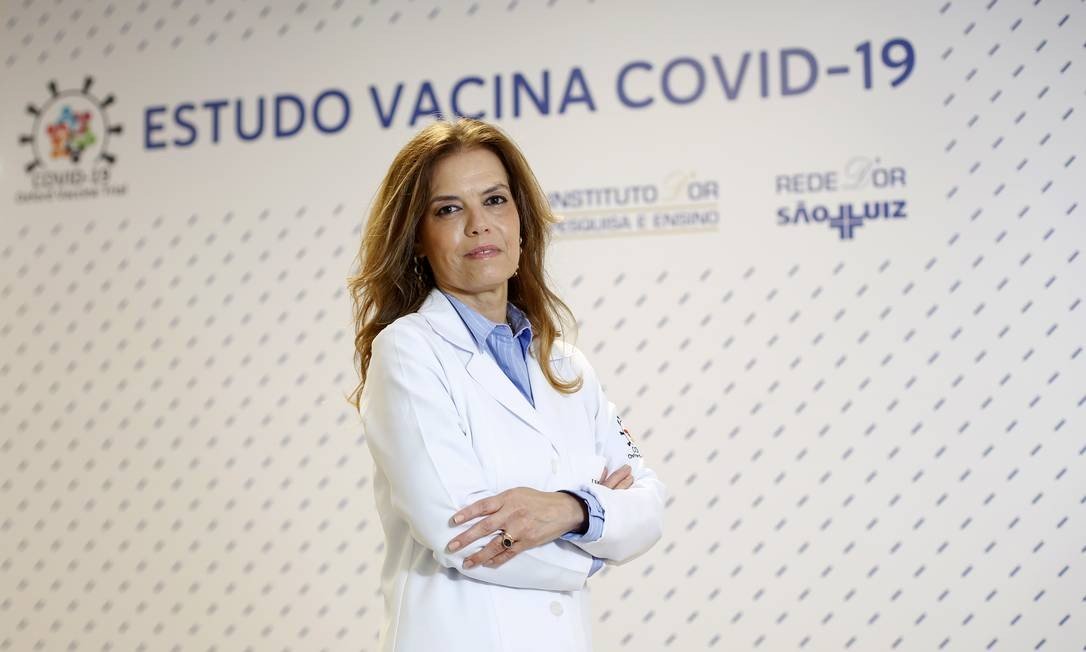 Oxford e AstraZeneca pedirão à Anvisa uso emergencial de vacina da Covid-19 no Brasil