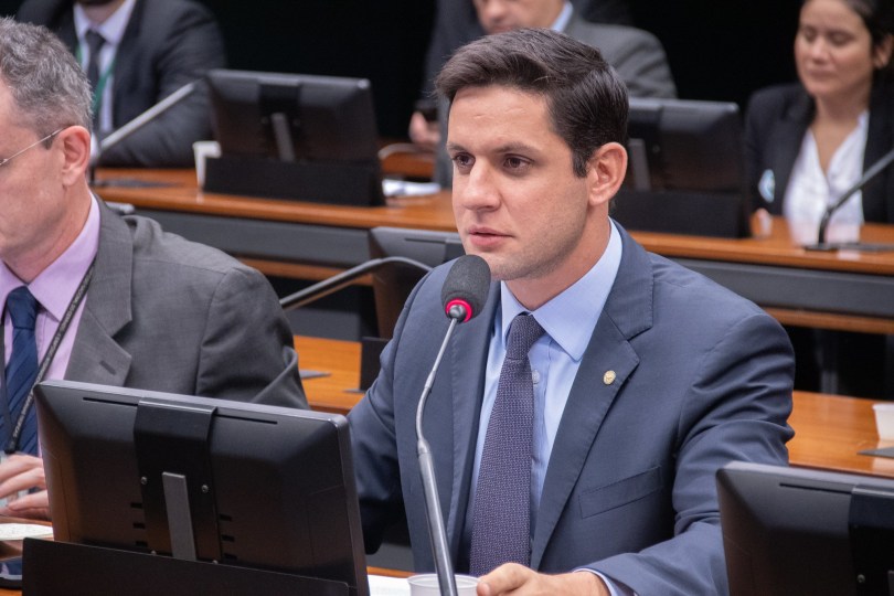 Rafael Motta quer saber por que Governo planeja esvaziar competências de estados e municípios no Bolsa Família