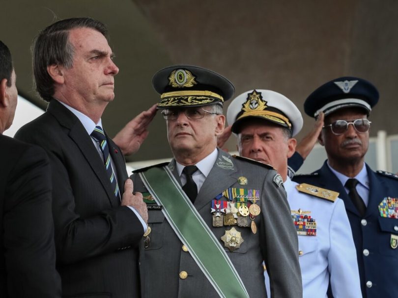 Toque de Retirada: Chefes de Exército, Marinha e Aeronáutica entregam cargo após Bolsonaro demitir ministro da Defesa