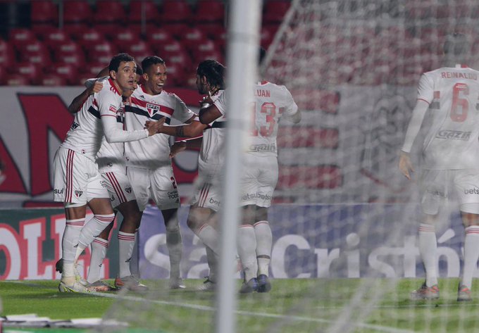 São Paulo e Palmeiras disputam título do Paulistão quinta e domingo