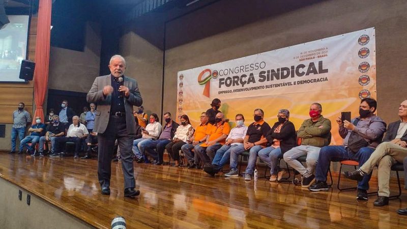 “Estou me dispondo a voltar a ser candidato’, diz Lula