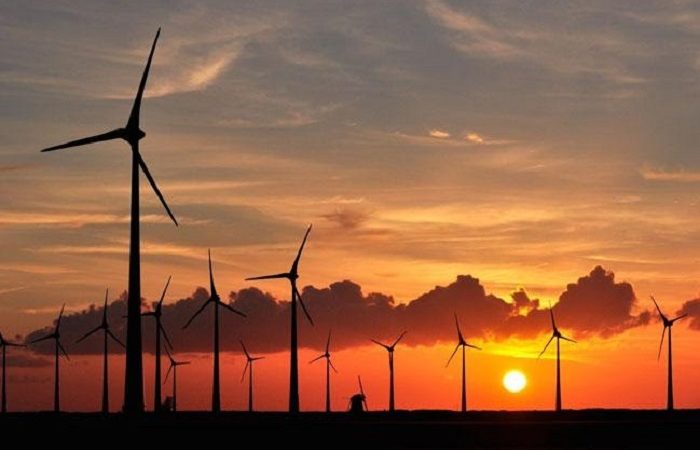 Energia eólica fecha o ano com recorde no Brasil, em expansão puxada pelo RN
