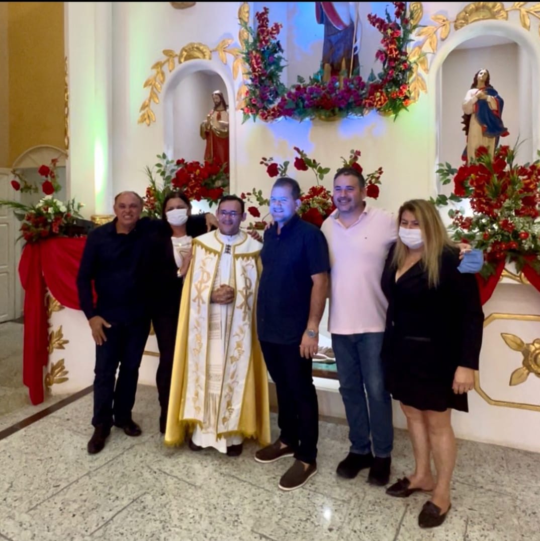 Emanuel Gomes, Euzinho e Novinho receberam Beto Rosado no encerramento dos festejos do padroeiro de Cerro Corá