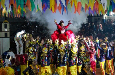 Shows musicais, Festival de Quadrilhas, Corrida da Fogueira e Atrações Culturais foram destaques do FORRONOVOS 2022