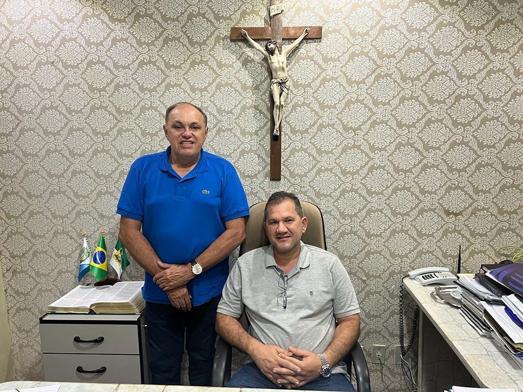 Emanuel Gomes assume a prefeitura de Cerro Corá em viagem do prefeito Novinho