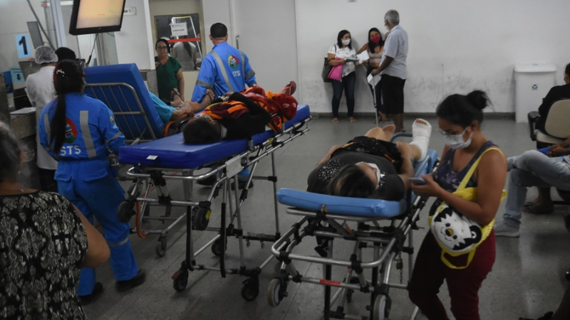 Hospital Walfredo Gurgel em Natal continua com corredores lotados