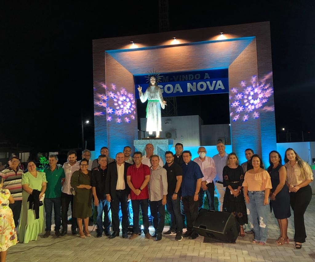 Pórtico de entrada no Bairro Jesus Menino em Lagoa Nova é inaugurado