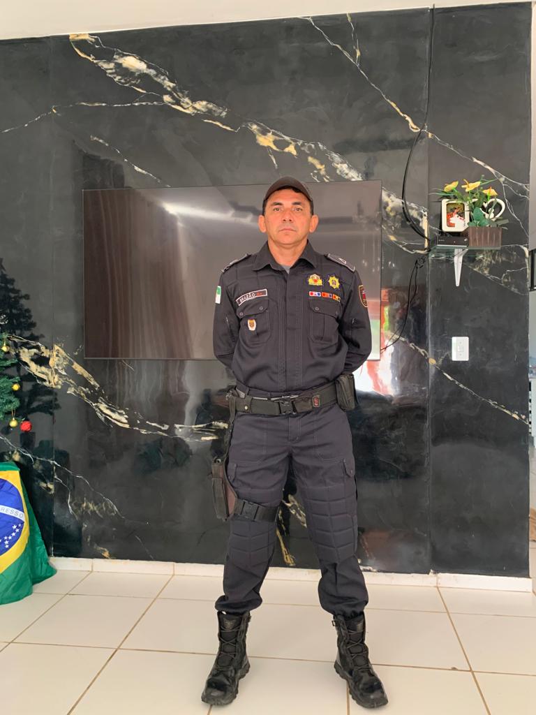 Rivanildo Brazão agora é Sub – Tenente(Vídeo)