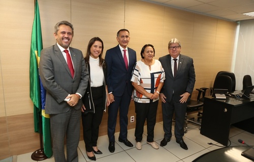 Ministro Waldez Góes debate com governadores modelo de sustentabilidade da transposição do São Francisco