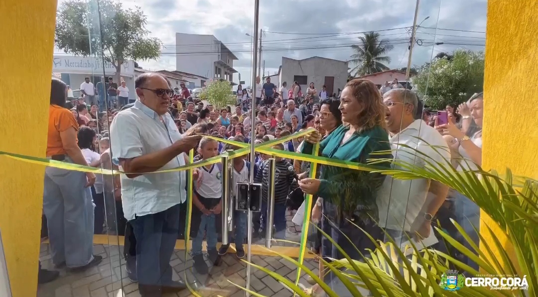 Inauguração da Reforma da escola municipal Sebastiana Alves Noga(Vídeo).