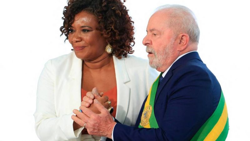 Governo Lula prepara decreto com “nova” Lei Rouanet