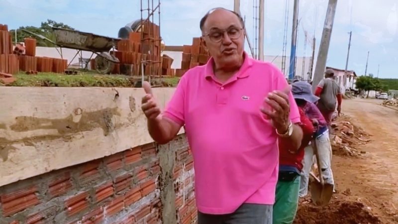 Cerro Corá: Prefeito visita obras no muro do estádio Othon Osório(Vídeo)