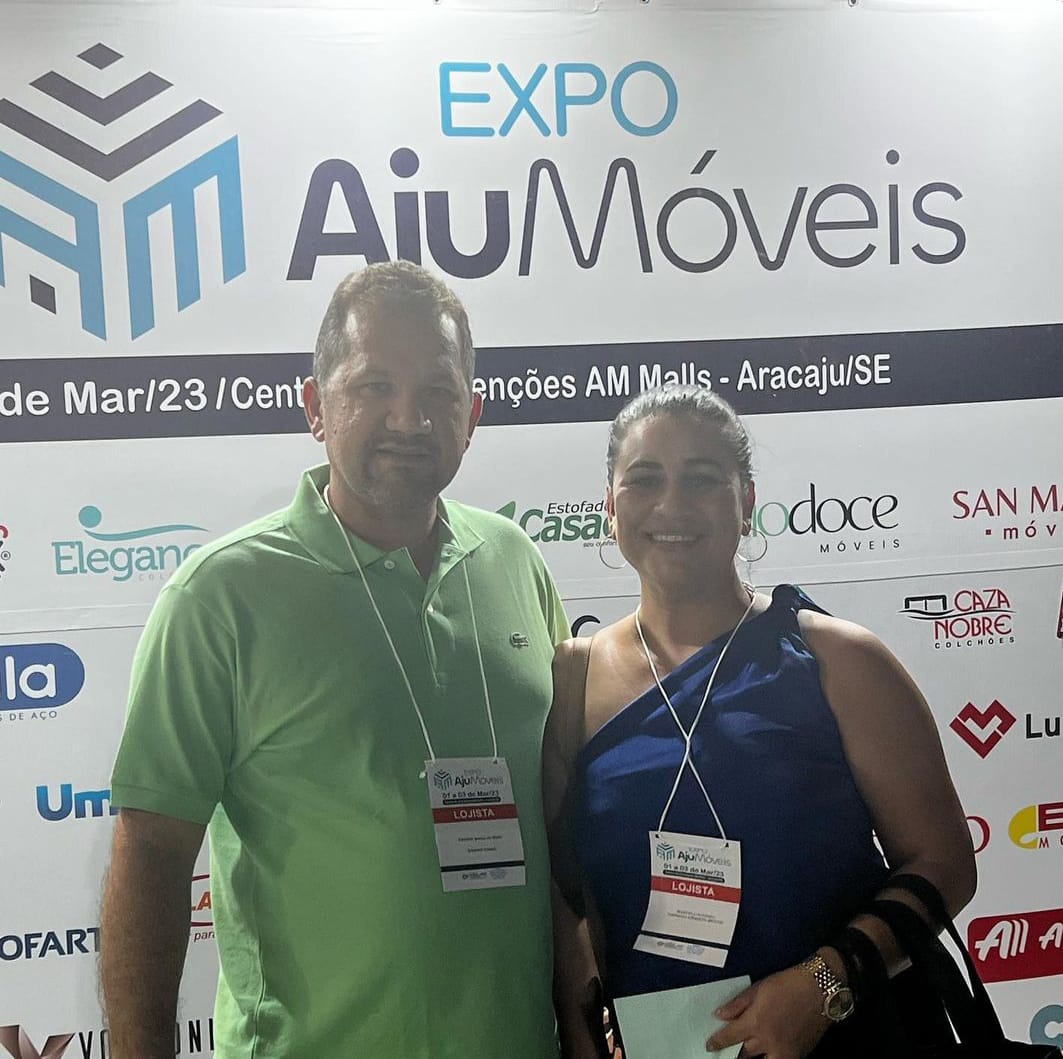 Aracaju-SE: Emanuel Gomes e sua esposa Manuela Oliveira participam da “Expo AjuMóveis”