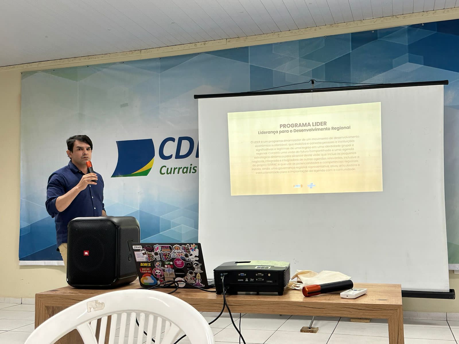 Prefeito de Carnaúba dos Dantas apresenta programa LÍDER a prefeitos de 13 municípios de Minas Gerais