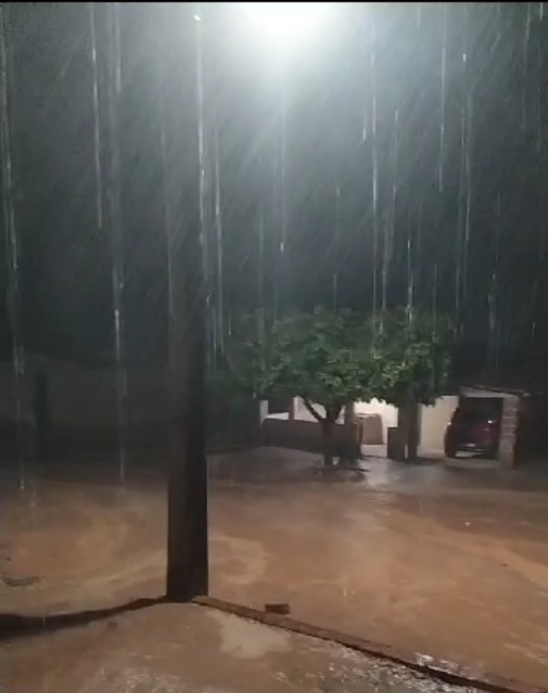 Chuvas voltam a caírem em Cerro Corá (Vídeo)