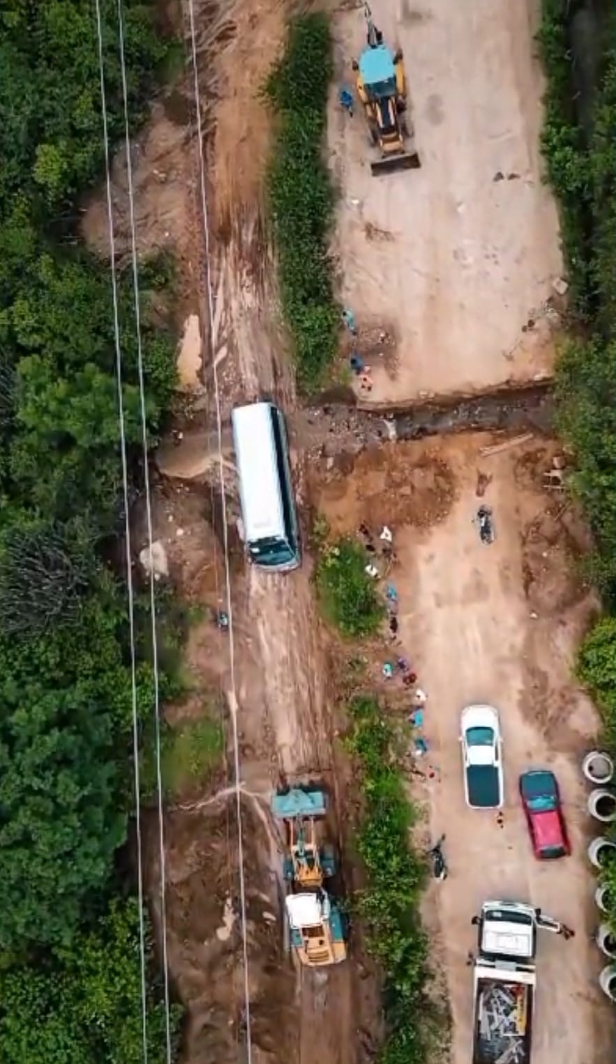 Prefeitura de Cerro Corá continua serviços visando desobstrução do trecho da BR 104 no município (Vídeo)